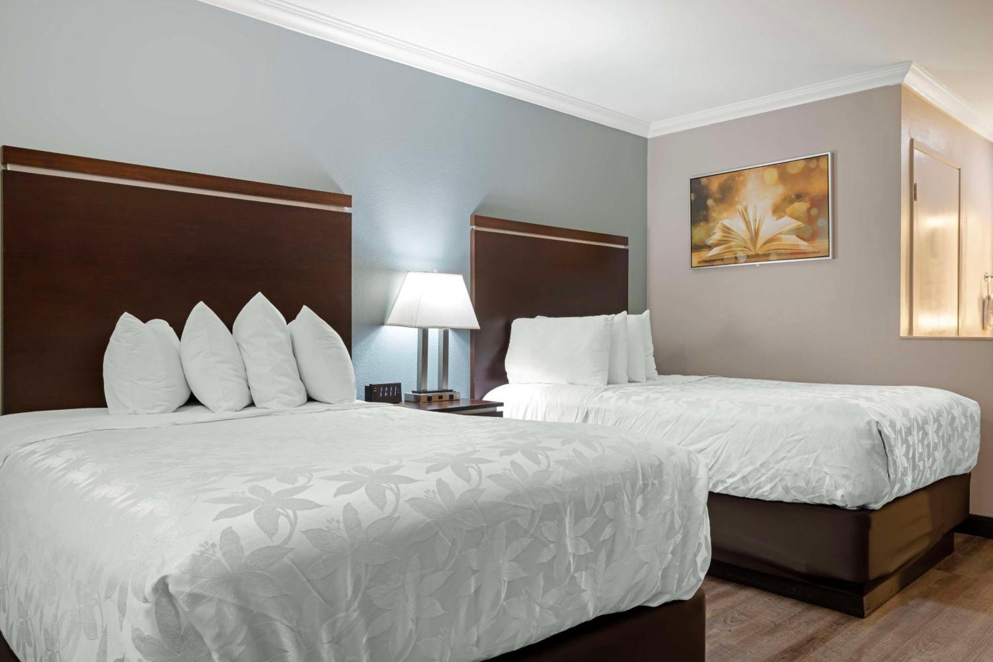 Best Western Courtesy Inn Hotel - Anaheim Resort At The Park Dış mekan fotoğraf