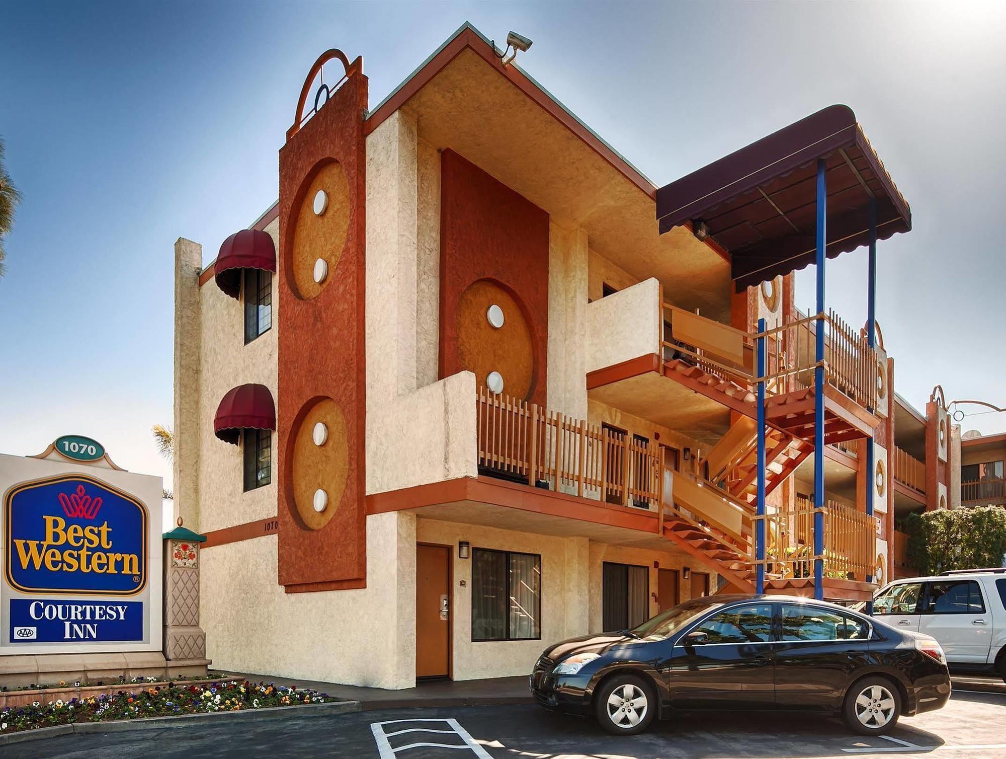 Best Western Courtesy Inn Hotel - Anaheim Resort At The Park Dış mekan fotoğraf