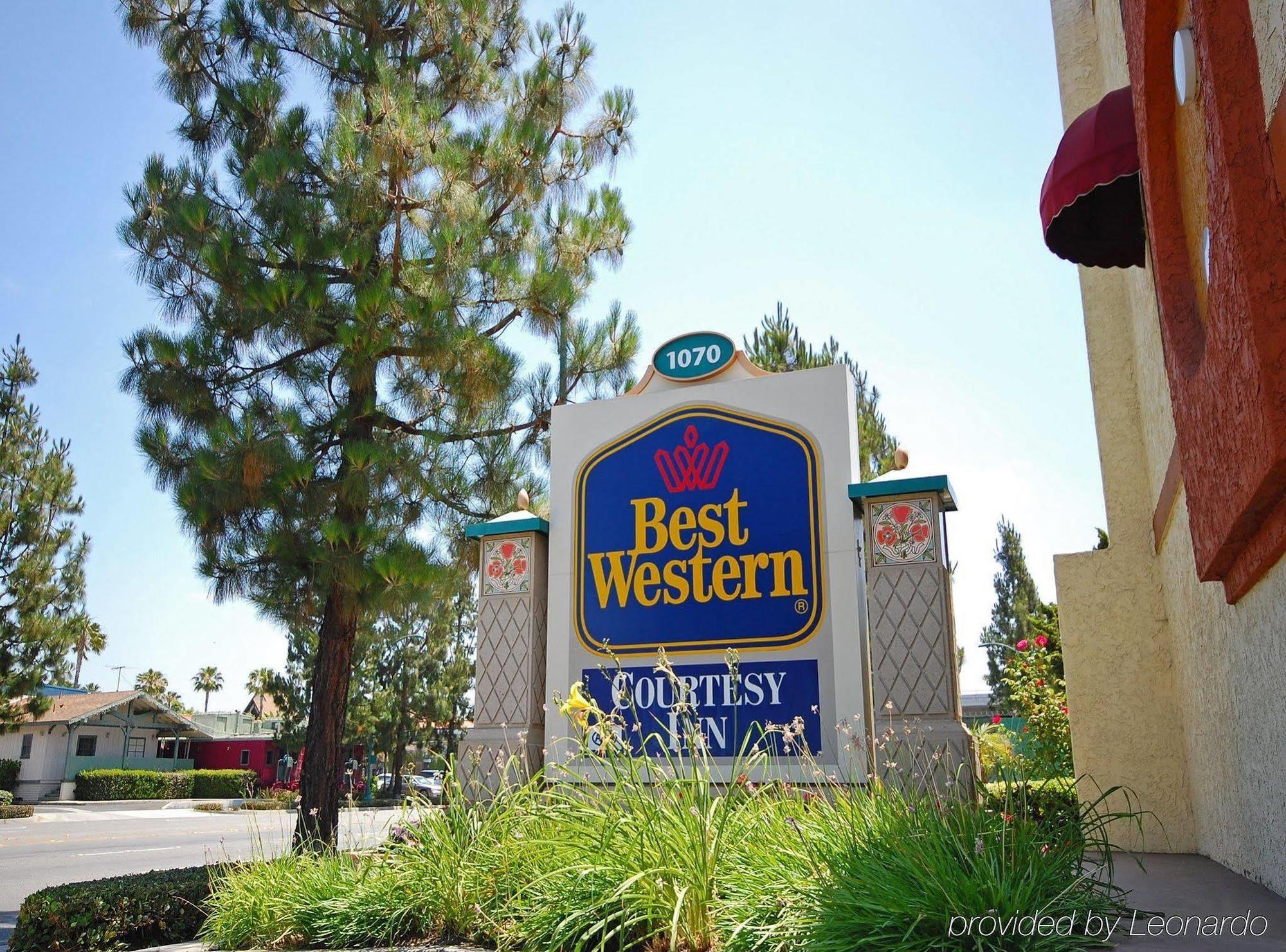 Best Western Courtesy Inn Hotel - Anaheim Resort At The Park Dış mekan fotoğraf